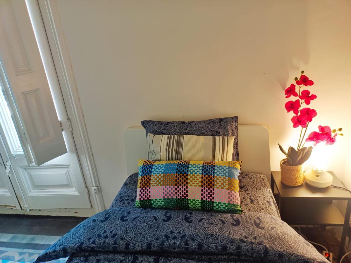By Urquinaona Rooms Barcelona Luaran gambar