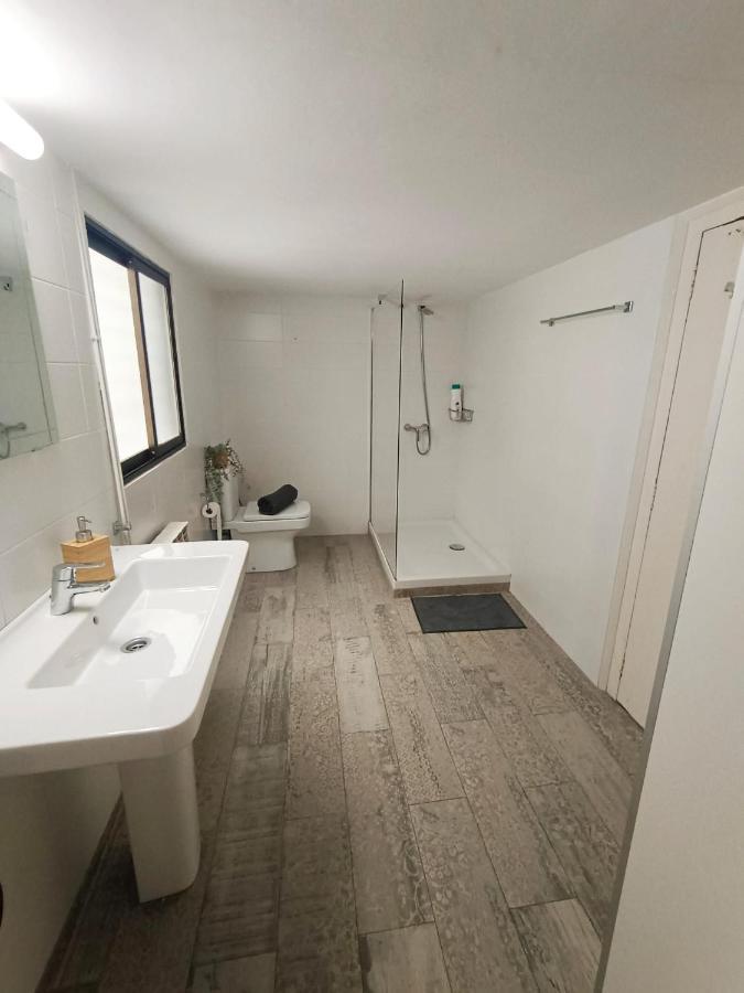 By Urquinaona Rooms Barcelona Luaran gambar